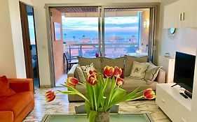 2 Room Flat With Sea View, Private Parking, Swimming Pool, And Ac